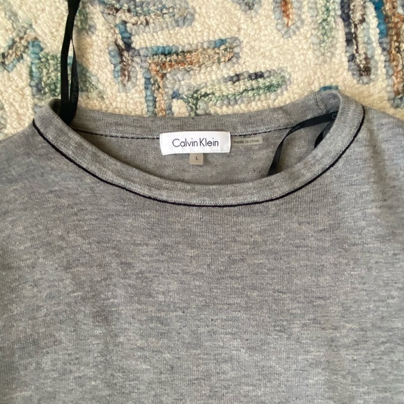 Calvin Klein Gray Sweater - Picture 3 of 4